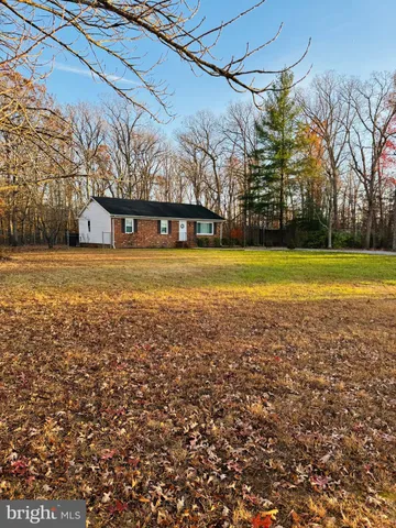 $389,999 | 5527 Smith Station Road, Fredericksburg, VA 22407