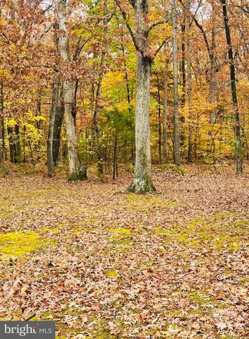 $389,999 | 5527 Smith Station Road, Fredericksburg, VA 22407