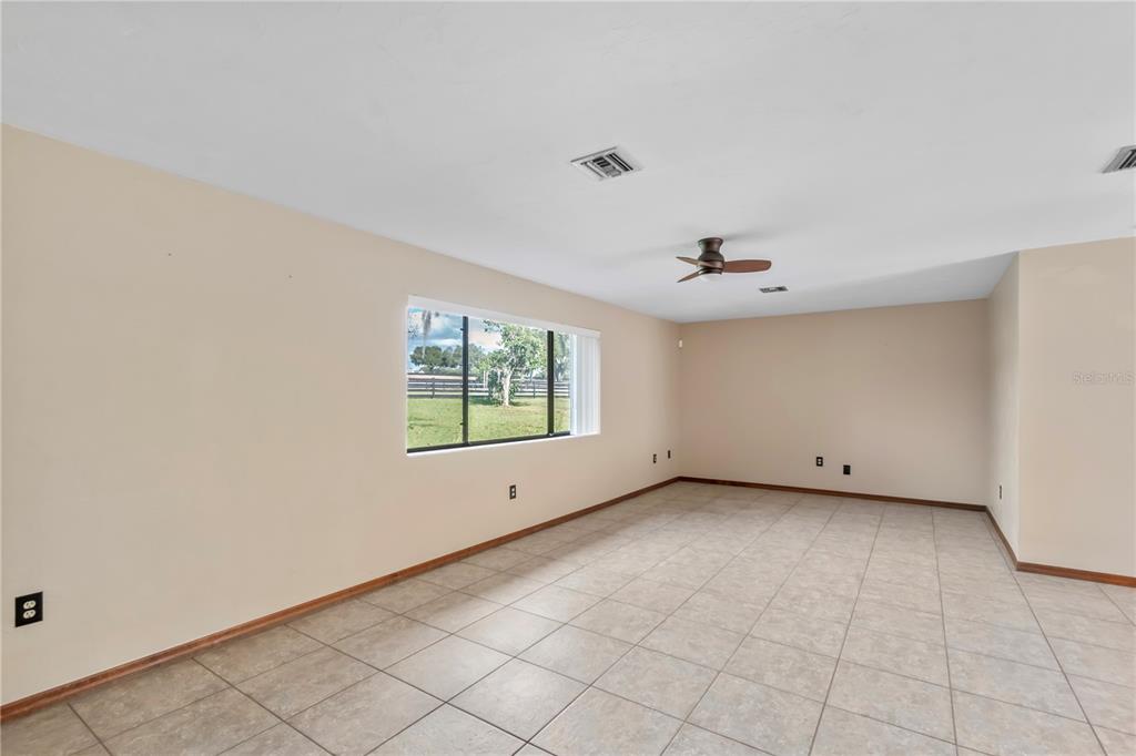 2902 Marion County Road Weirsdale, FL 32195 - Photo 12 of 86