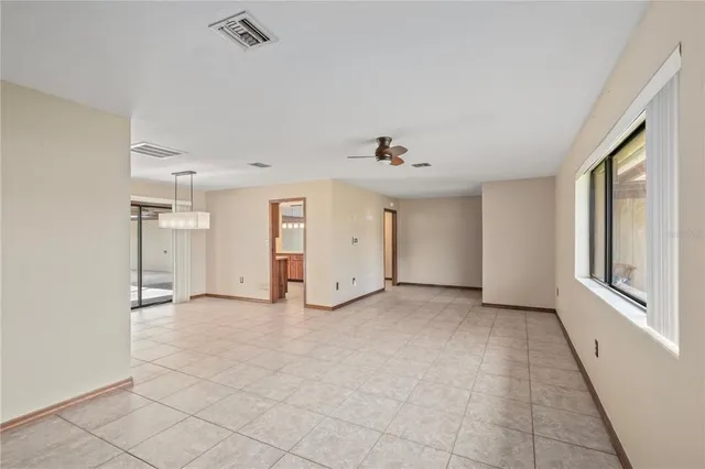 $699,000 | 2902 Marion County Road, Weirsdale, FL 32195