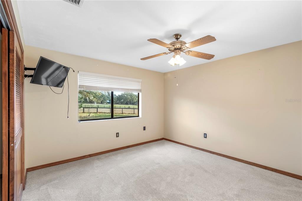 2902 Marion County Road Weirsdale, FL 32195 - Photo 36 of 86