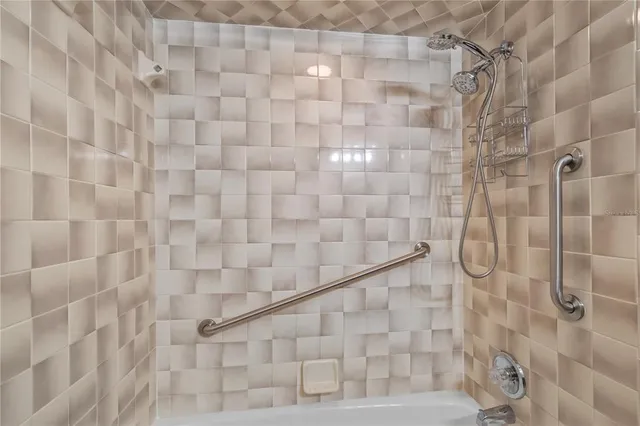 $699,000 | 2902 Marion County Road, Weirsdale, FL 32195