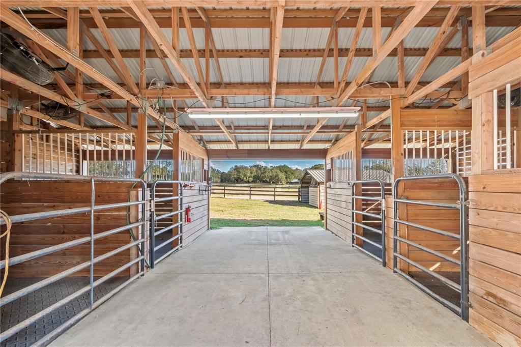 2902 Marion County Road Weirsdale, FL 32195 - Photo 67 of 86