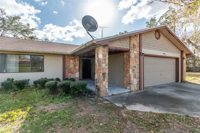 $699,000 | 2902 Marion County Road, Weirsdale, FL 32195