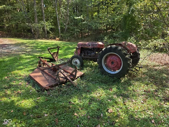 $317,000 | 493 Hornettown Lane, Morgantown, IN 46160