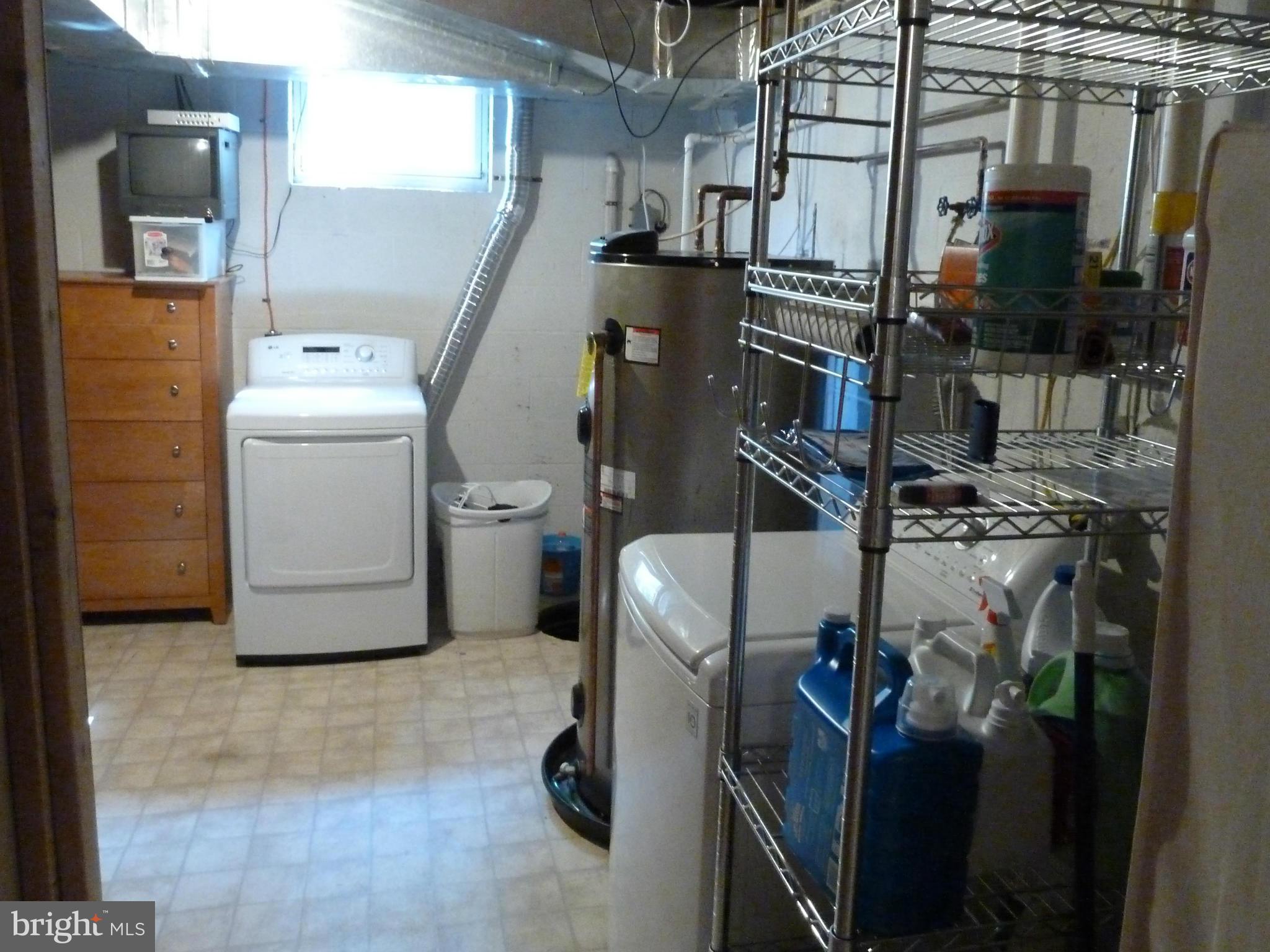 9 Waterford Road Pasadena, MD 21122 - Photo 21 of 30 Interior (General)