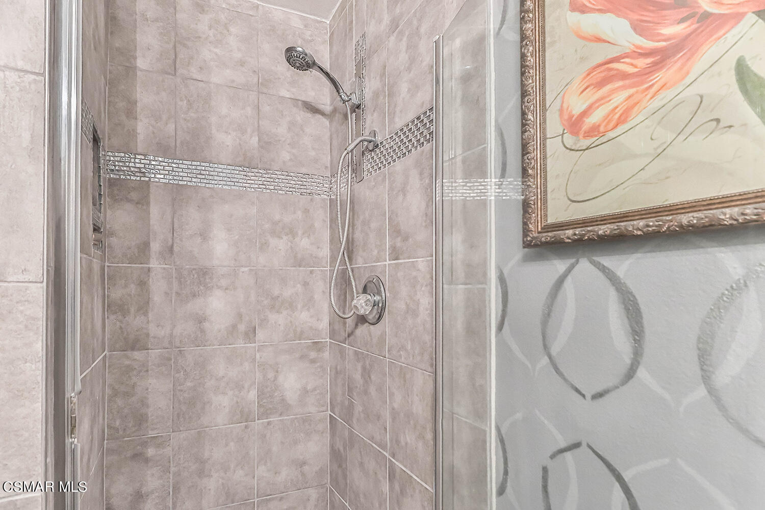 2911 Fanshell Walk Oxnard, CA 93035 - Photo 18 of 42 a bathroom with a shower