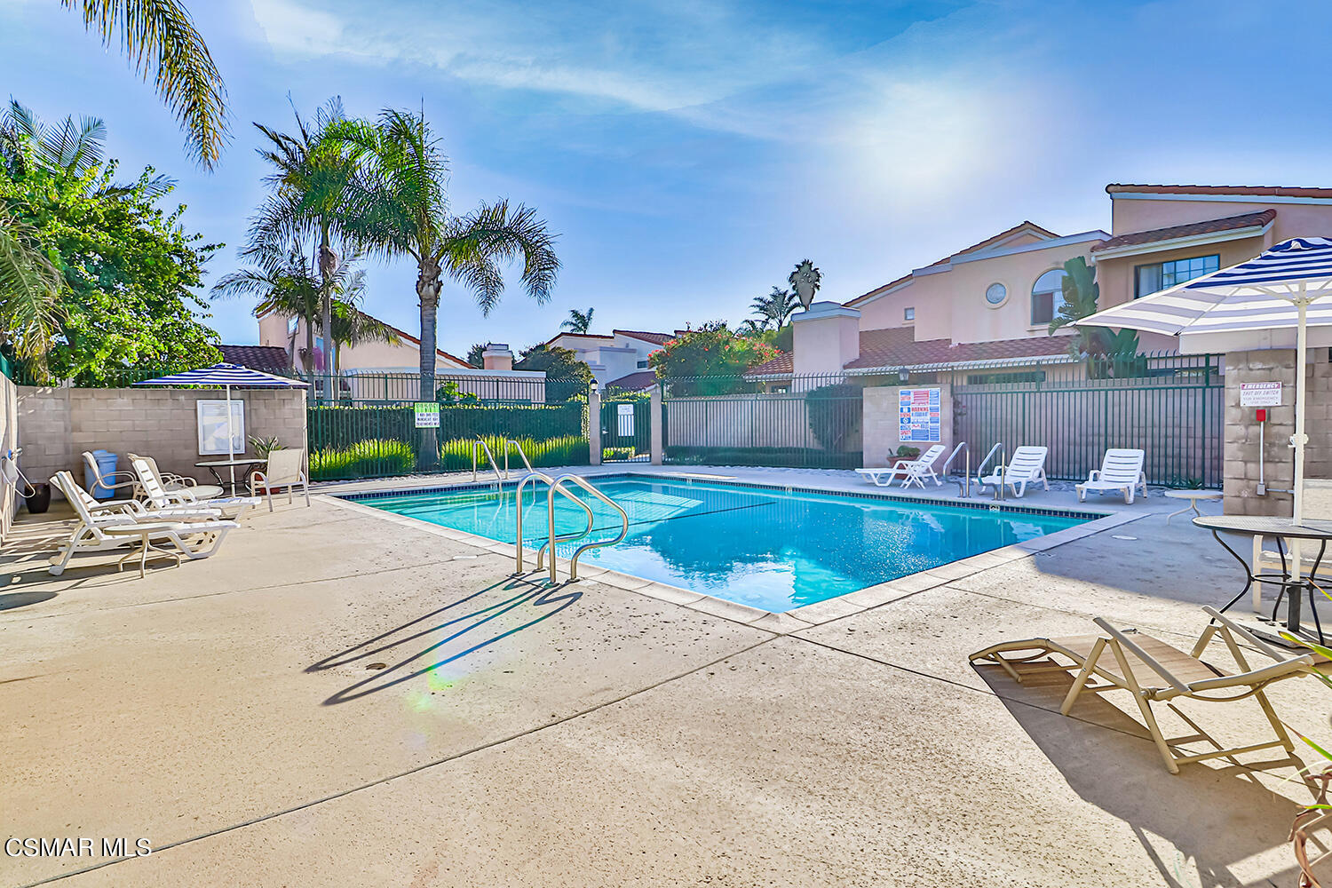 2911 Fanshell Walk Oxnard, CA 93035 - Photo 40 of 42 a view of a house with swimming pool