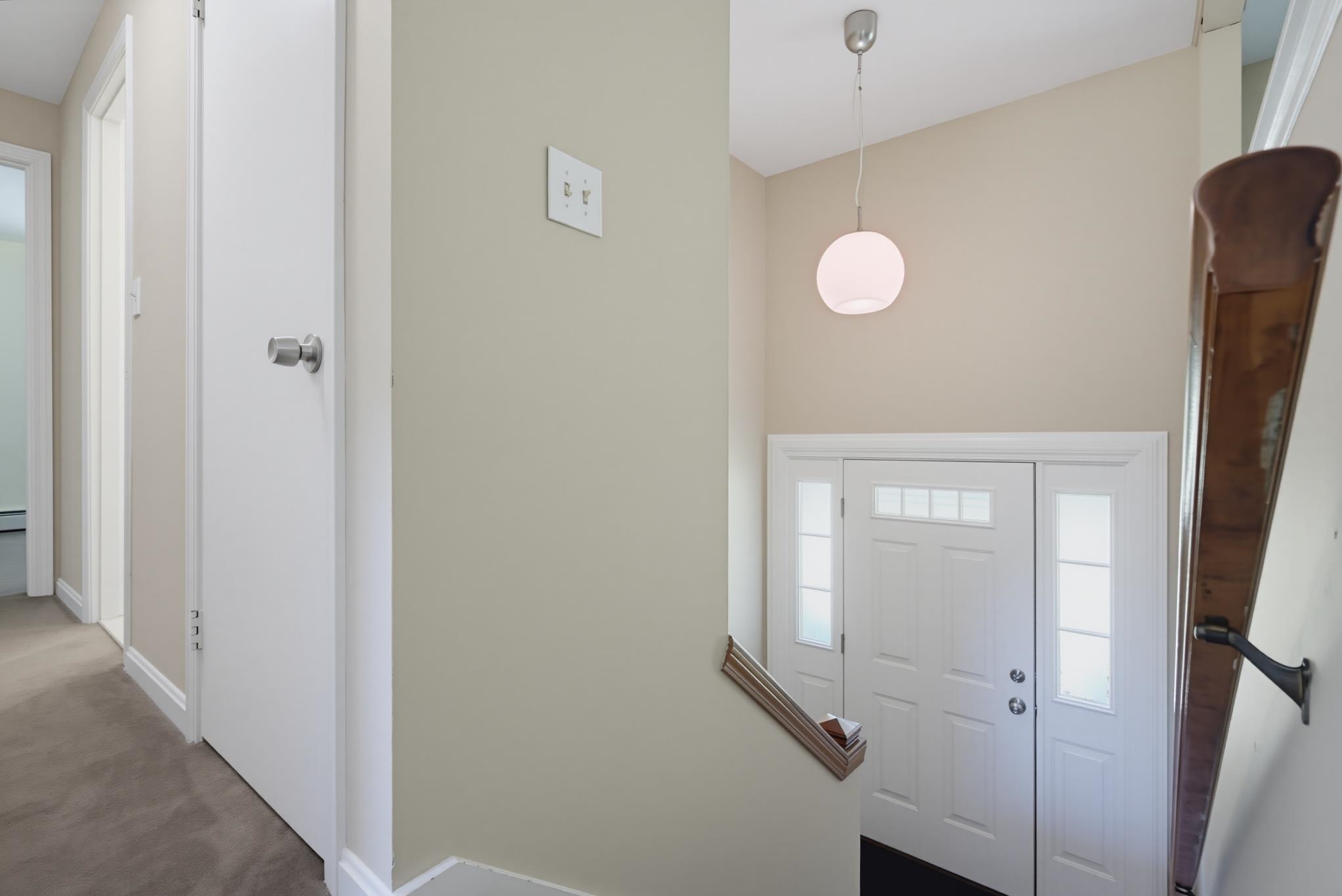 58 Cottage Road Kensington, NH 03833 - Photo 3 of 49
