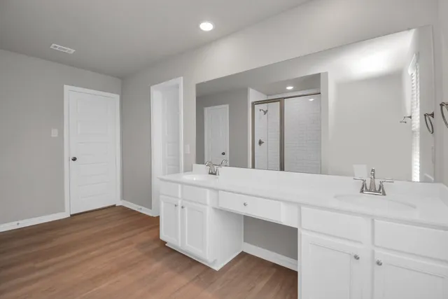 a view of a walk in closet