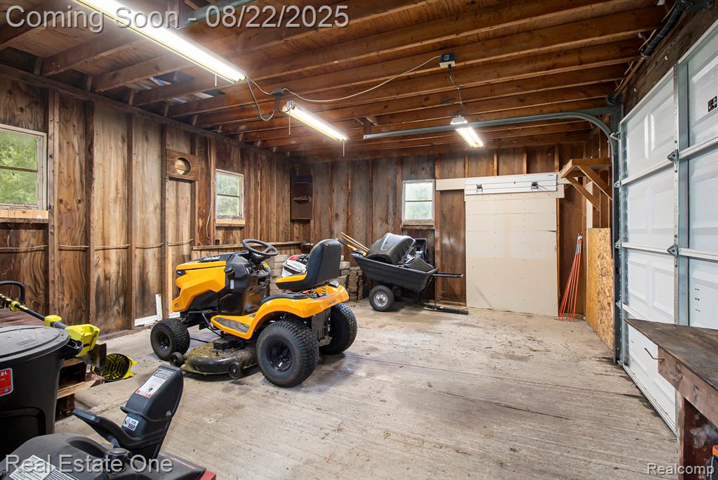 7375 Rory Street Grand Blanc, MI 48439 - Photo 17 of 25