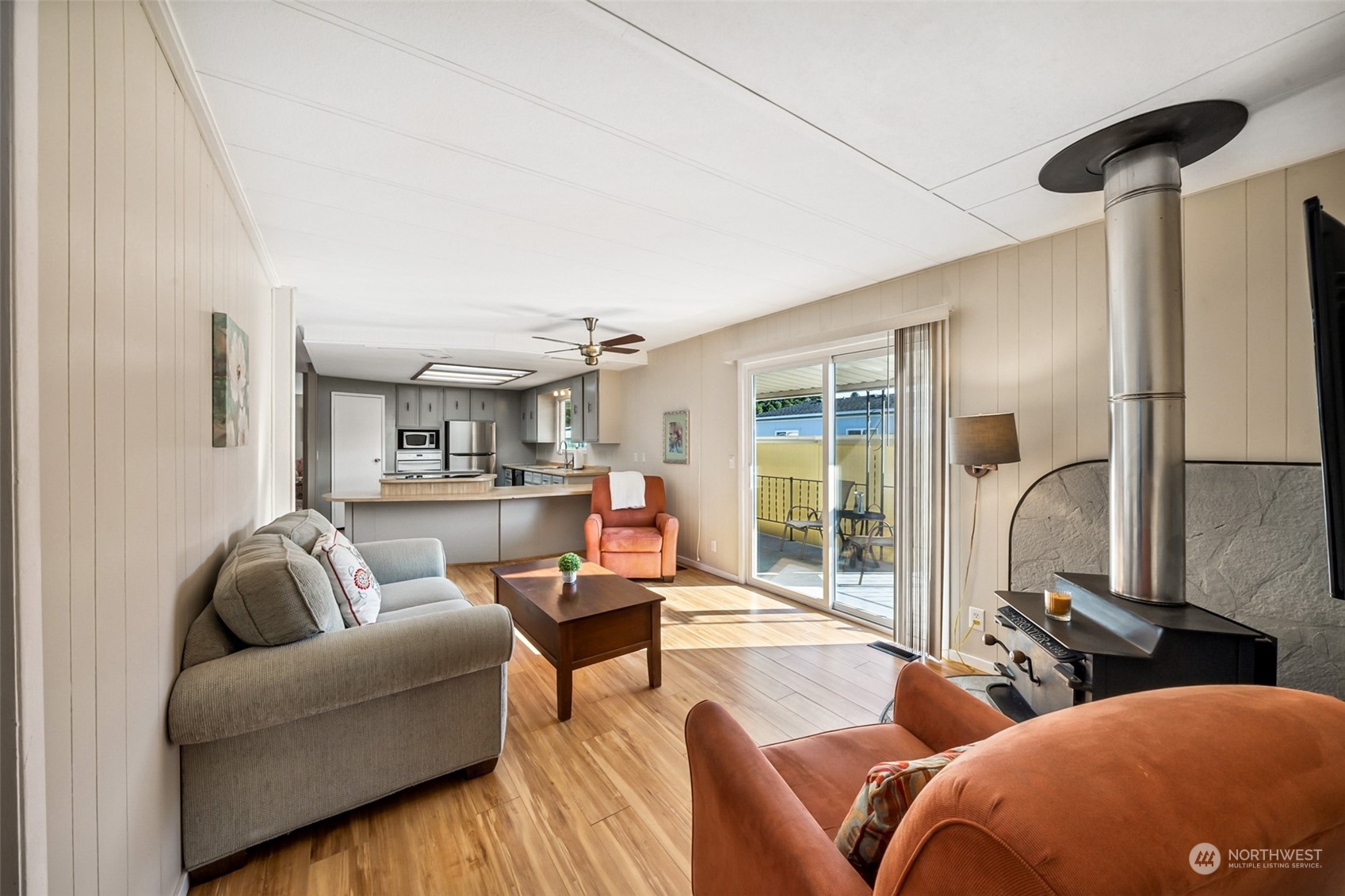 1272 Spruce Drive Enumclaw, WA 98022 - Photo 9 of 23 a living room with furniture and a large window