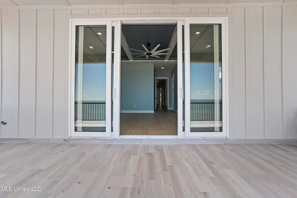 $1,998,000 | 1855 Beach Boulevard, Biloxi, MS 39531