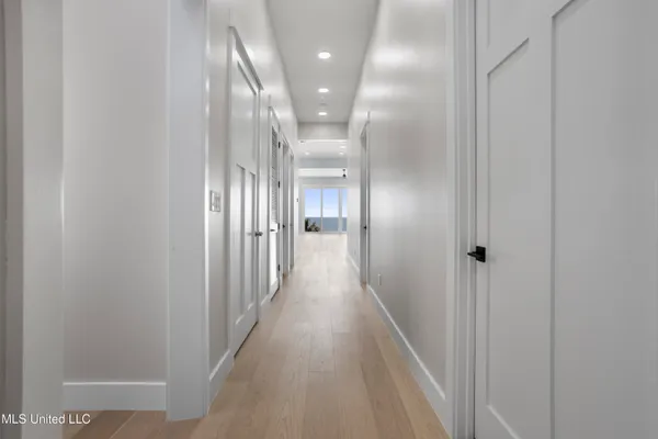 $1,998,000 | 1855 Beach Boulevard, Biloxi, MS 39531