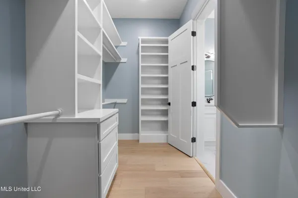 $1,998,000 | 1855 Beach Boulevard, Biloxi, MS 39531