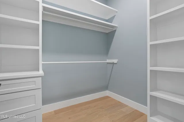 $1,998,000 | 1855 Beach Boulevard, Biloxi, MS 39531