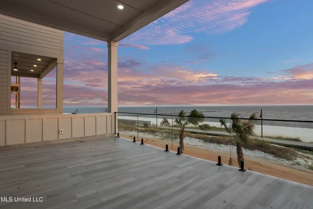 $1,998,000 | 1855 Beach Boulevard, Biloxi, MS 39531