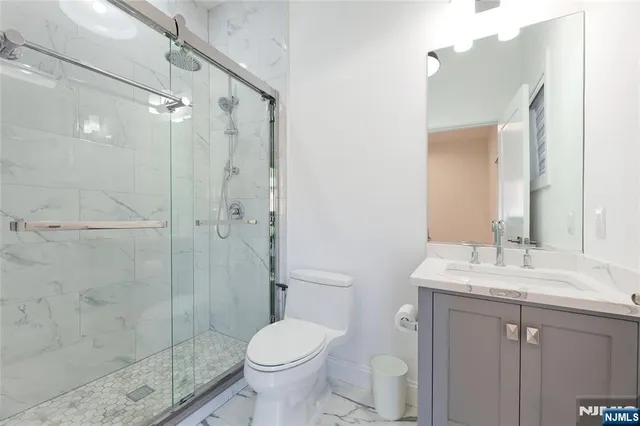 $6,500 | 309 B 7th Street, Unit 2, Palisades Park, NJ 07650