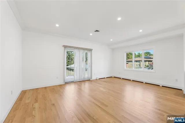 $6,500 | 309 B 7th Street, Unit 2, Palisades Park, NJ 07650