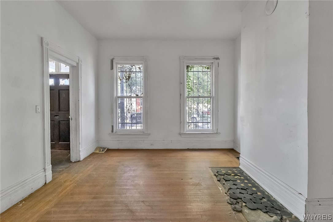 162 Normal Avenue Buffalo, NY 14213 - Photo 6 of 40