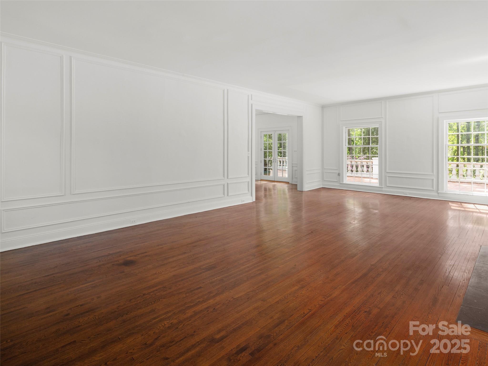 316 Vanderbilt Road Asheville, NC 28803 - Photo 9 of 48 Gallery Image 9