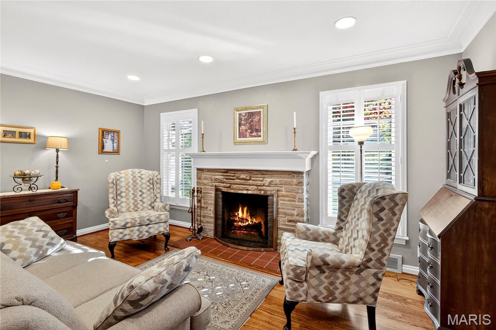 1515 Bridle Road Webster Groves, MO 63119 - Photo 12 of 46 Gallery Image 12