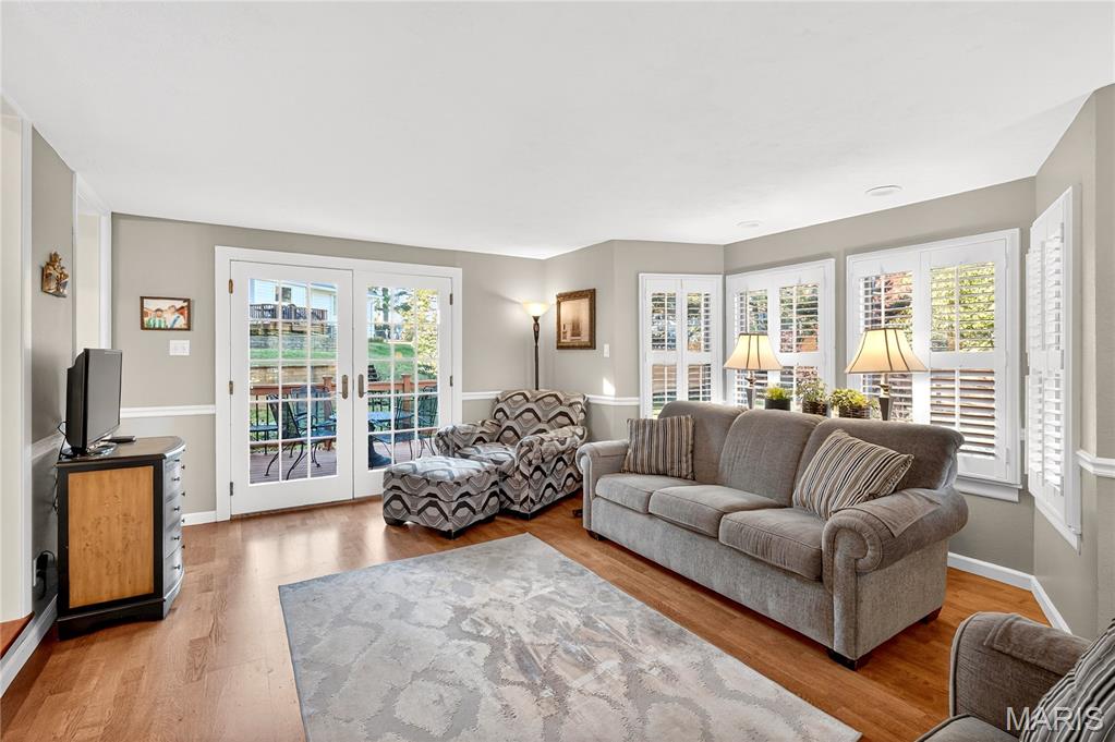 1515 Bridle Road Webster Groves, MO 63119 - Photo 17 of 46 Gallery Image 17