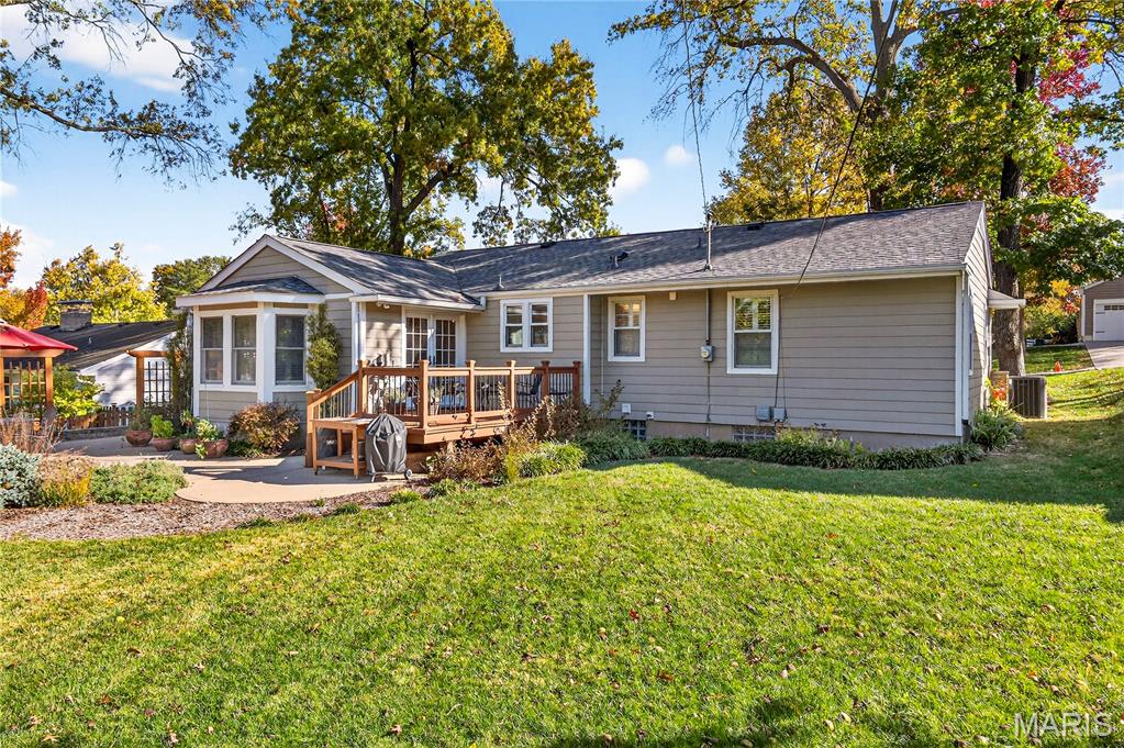 1515 Bridle Road Webster Groves, MO 63119 - Photo 38 of 46 Gallery Image 38