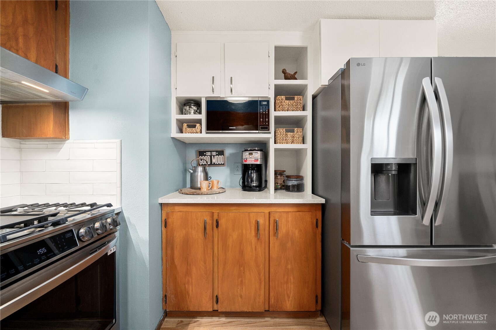 30024 2nd Avenue Southwest Federal Way, WA 98023 - Photo 8 of 40 a kitchen with stainless steel appliances and refrigerator