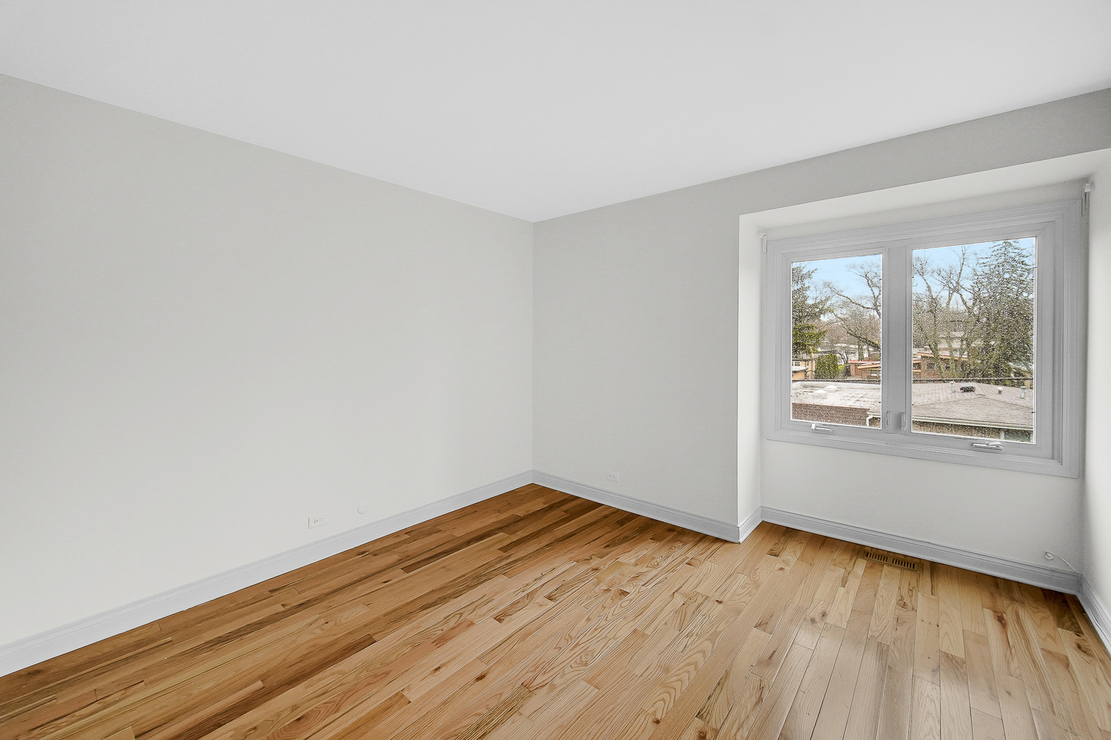218 Charles Place Wilmette, IL 60091 - Photo 15 of 27