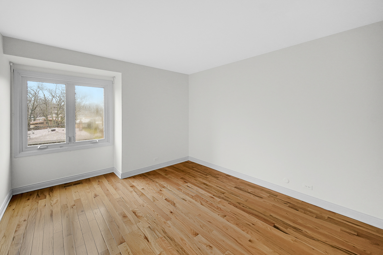 218 Charles Place Wilmette, IL 60091 - Photo 16 of 27