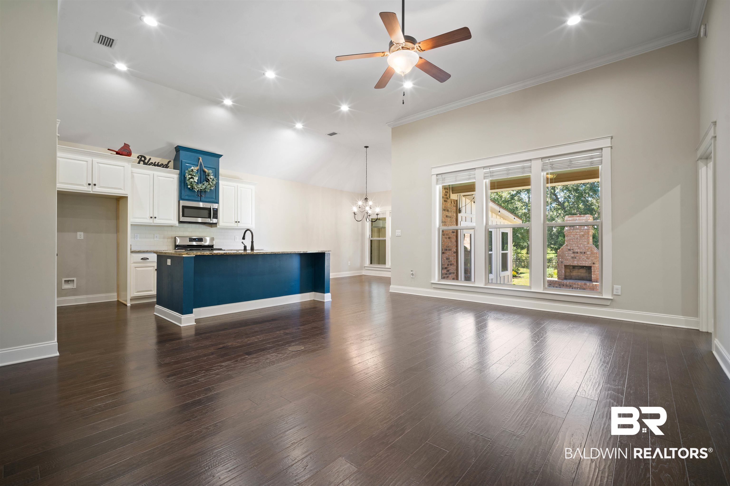 343 Hemlock Drive Fairhope, AL 36532 - Photo 6 of 62