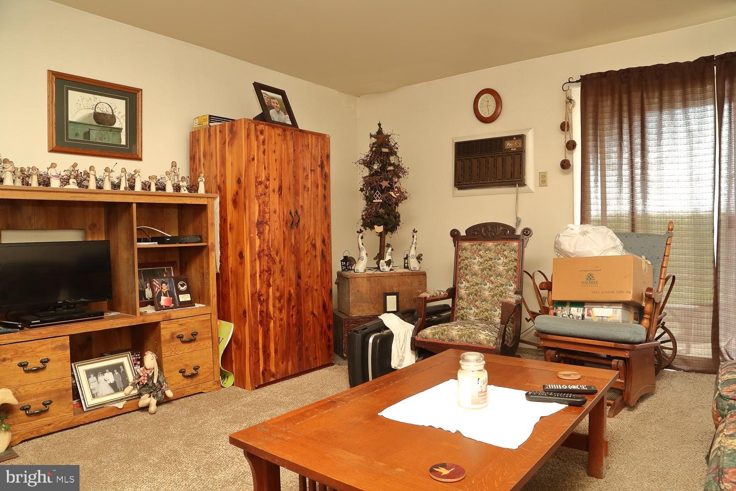 712 Amosite Road Elizabethtown, PA 17022 - Photo 10 of 18 Gallery Image 10