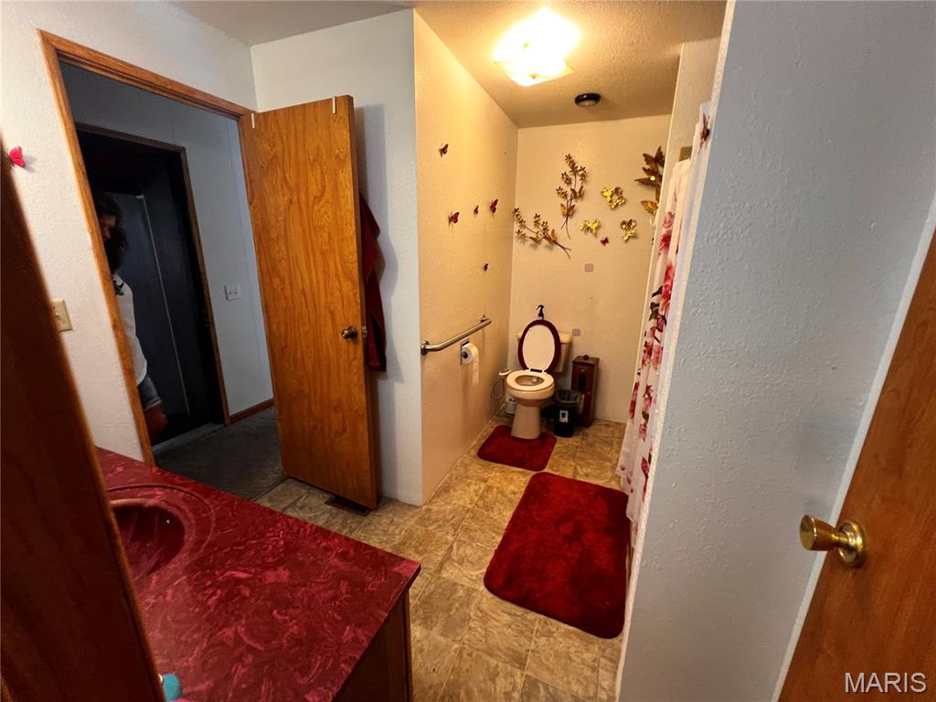 8360 Club Lane Alma, IL 62807 - Photo 15 of 24