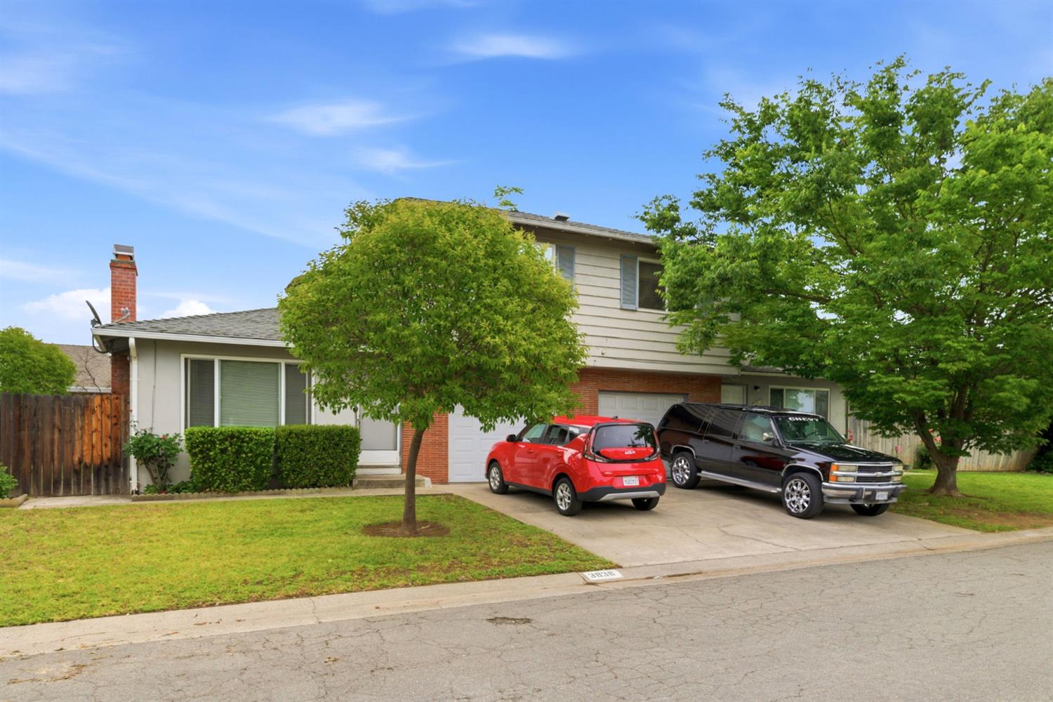 3836 Dubac Way Sacramento, CA 95864 - Photo 4 of 37