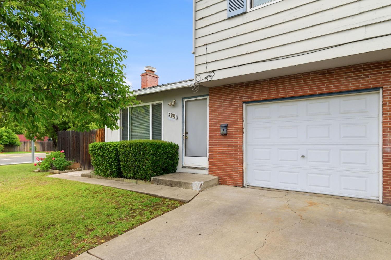 3836 Dubac Way Sacramento, CA 95864 - Photo 6 of 37