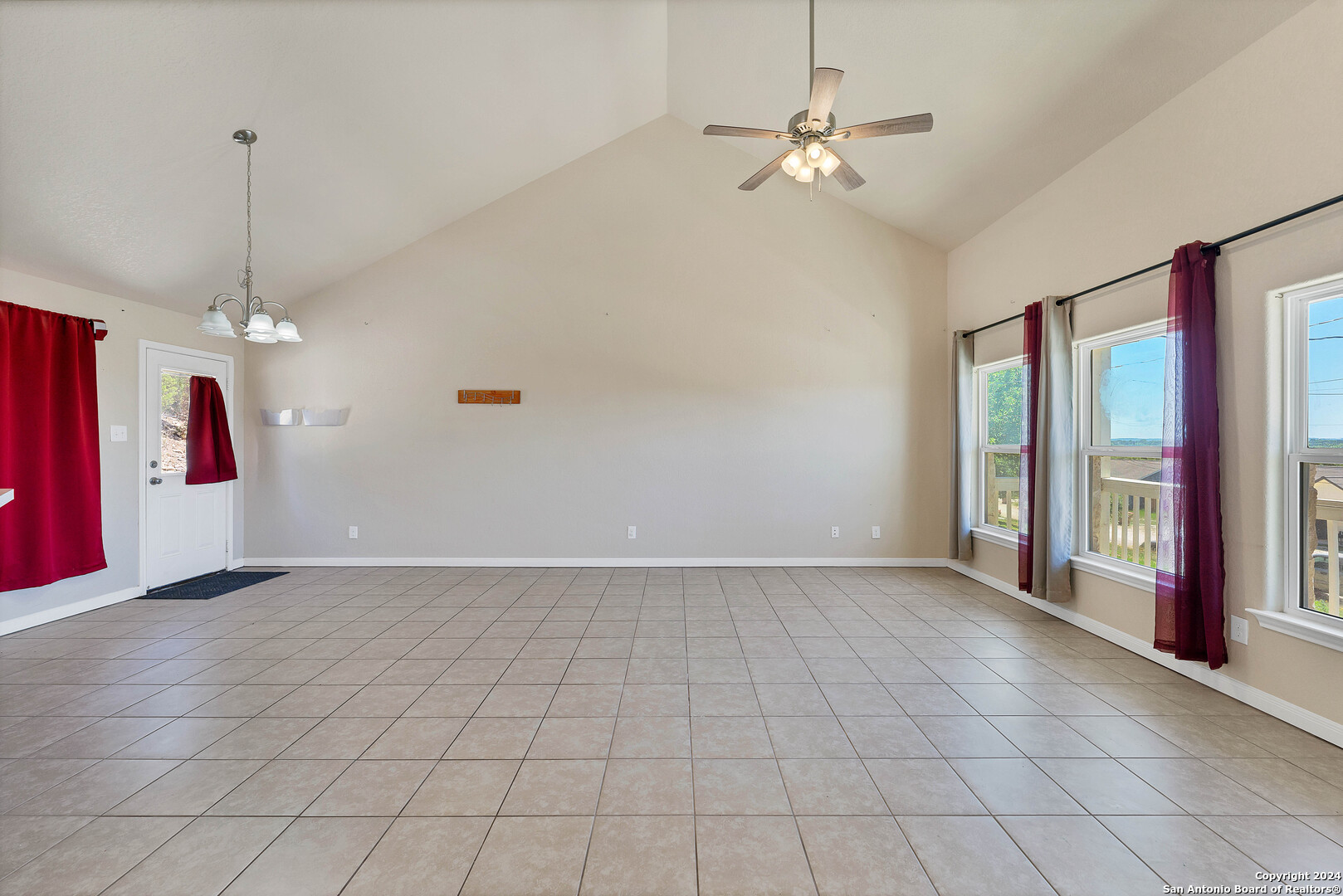2407 Golf Drive Spring Branch, TX 78070 - Photo 8 of 29 a view of an empty room with a window