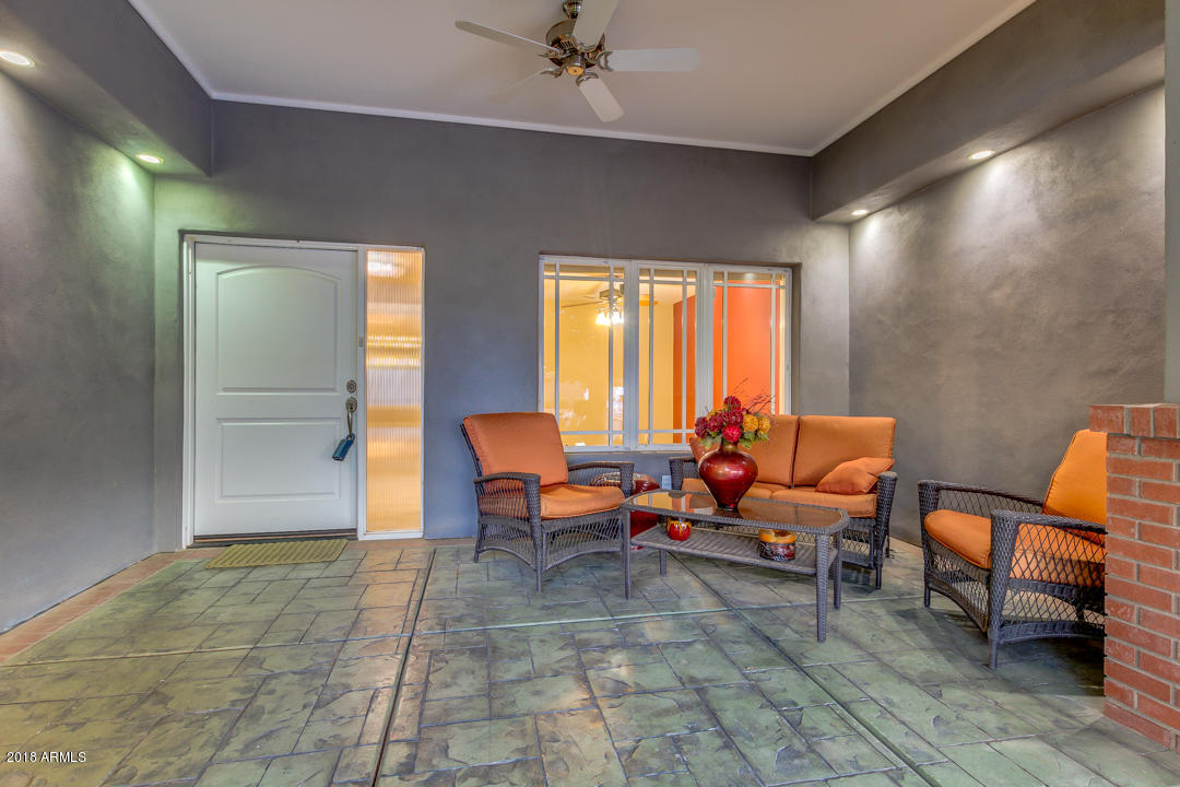 2523 East Cochise Road Phoenix, AZ 85028 - Photo 17 of 80 12-Cochise