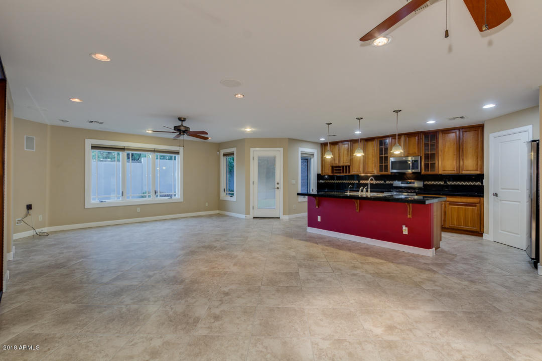 2523 East Cochise Road Phoenix, AZ 85028 - Photo 26 of 80 27-Cochise