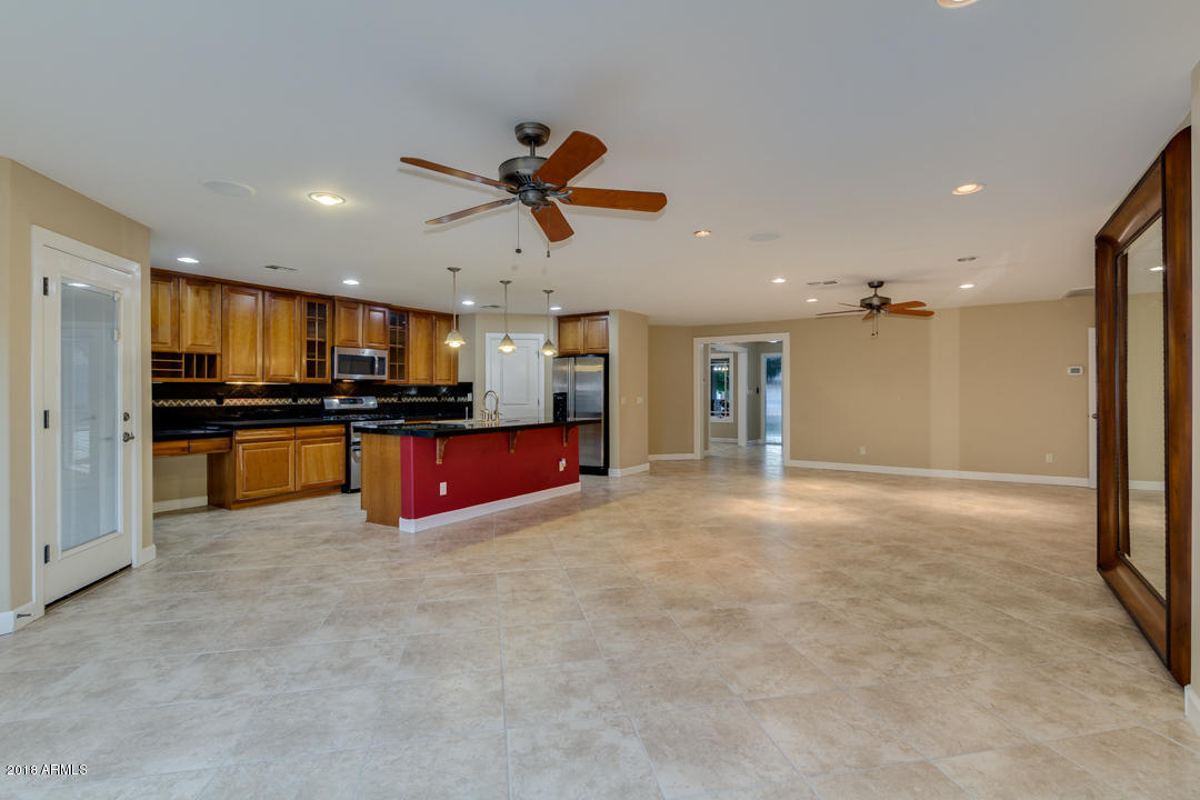2523 East Cochise Road Phoenix, AZ 85028 - Photo 28 of 80 29-Cochise