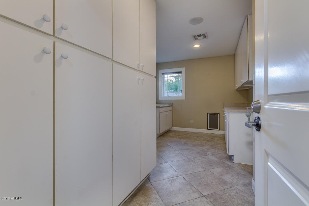 2523 East Cochise Road Phoenix, AZ 85028 - Photo 48 of 80 55-Cochise