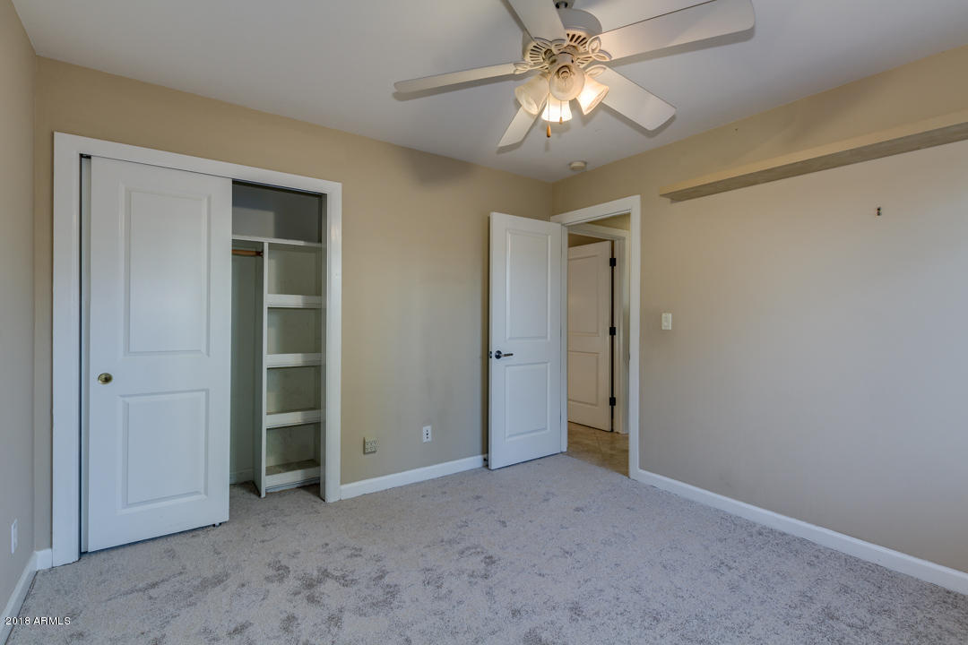 2523 East Cochise Road Phoenix, AZ 85028 - Photo 6 of 80 54-Cochise