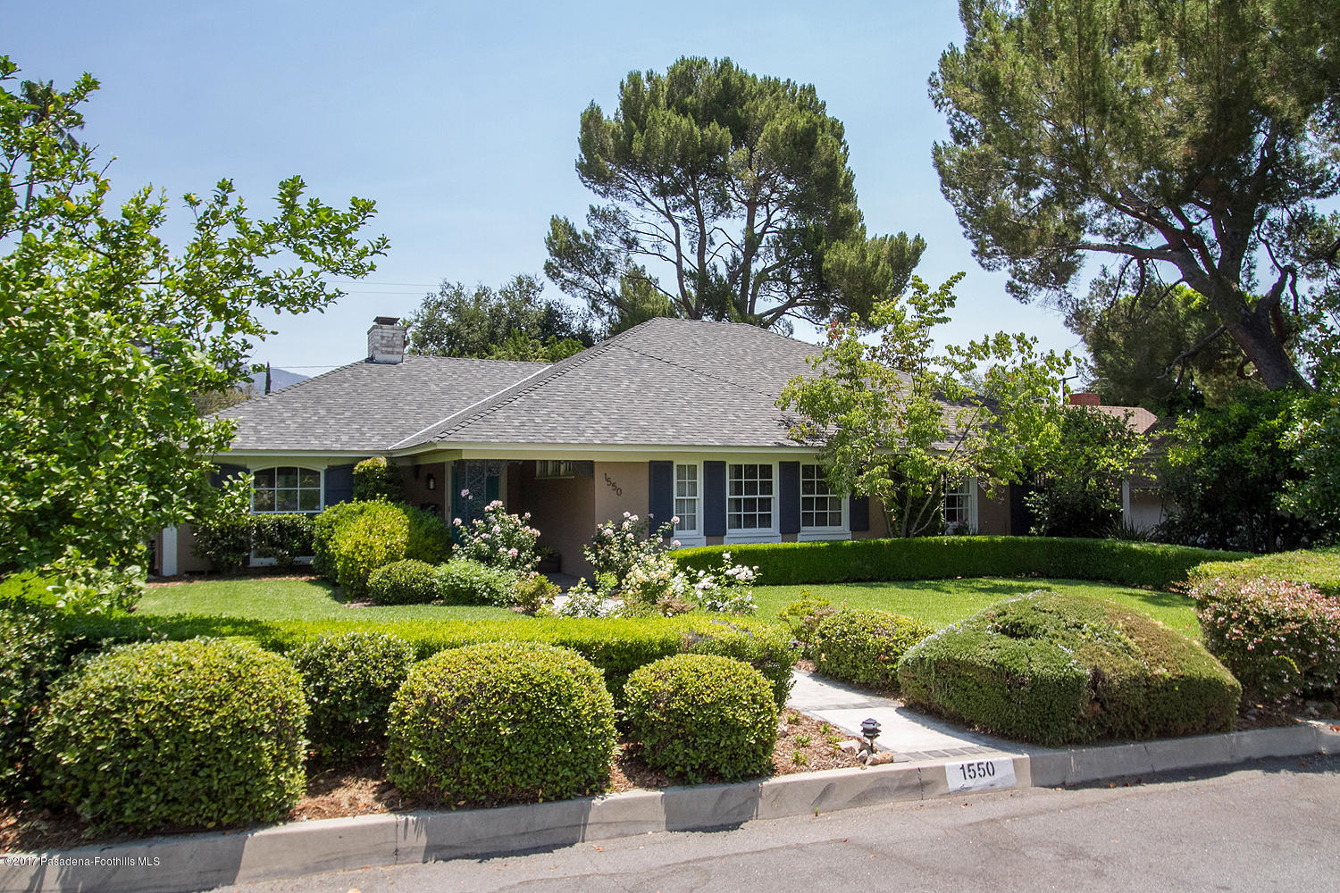 Meadowbrook Rd 1550 001-mls (2)
