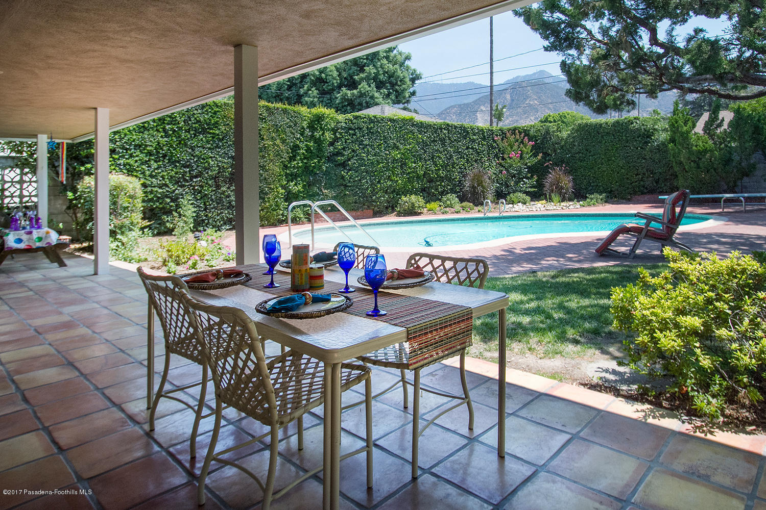 1550 Meadowbrook Road Altadena, CA 91001 - Photo 21 of 24 Meadowbrook Rd 1550 022-mls