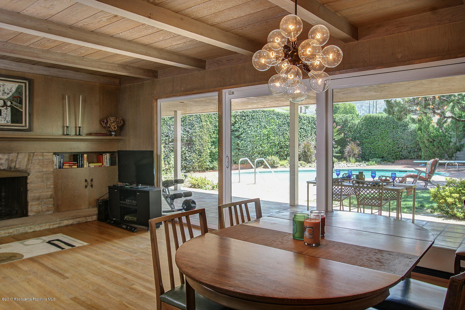 1550 Meadowbrook Road Altadena, CA 91001 - Photo 10 of 24 Meadowbrook Rd 1550 009-mls