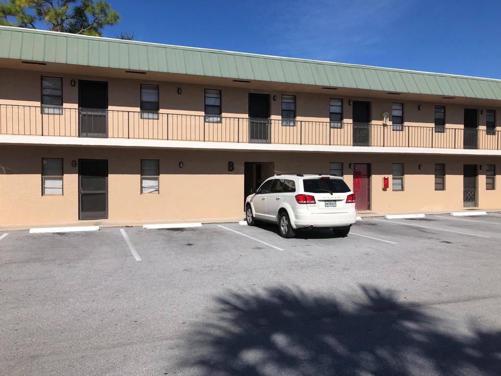 1041 Southeast Monterey Road, Unit 225 Stuart, FL 34994 - Photo 2 of 11 condo