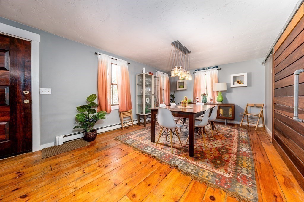 29 Thatcher Holway Road Barnstable, MA 02632 - Photo 8 of 25 Gallery Image 8