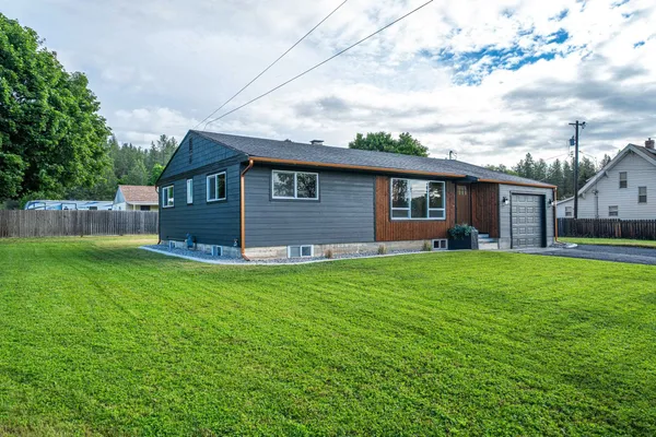 $425,000 | 8303 East Upriver Drive, Spokane, WA 99212
