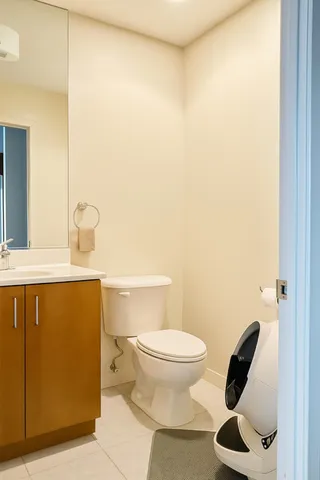 $389,900 | 737 West Washington Boulevard, Unit 1209, Chicago, IL 60661