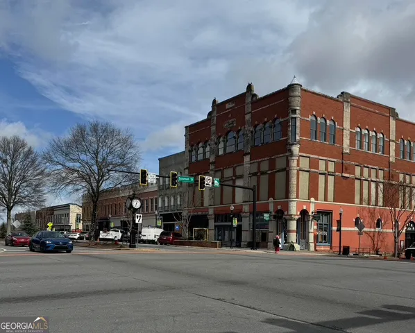 $235,000 | 102 North Hill Street, Unit 304, Griffin, GA 30223